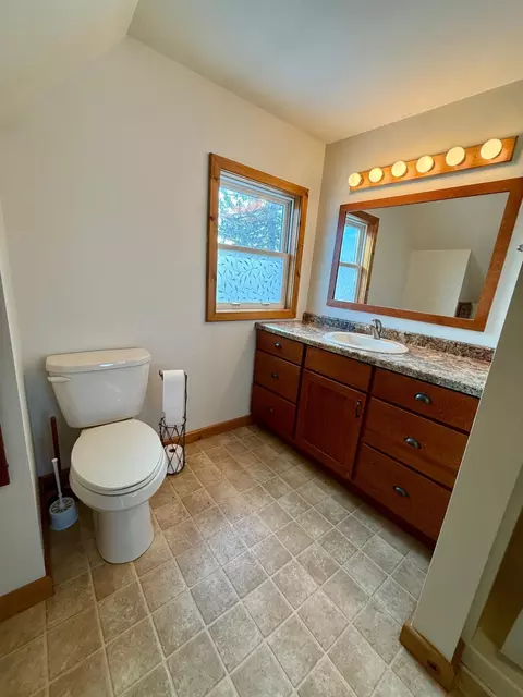 Bath - w18960 Emma Street, Aniwa, WI 54408 photo 4 of 5