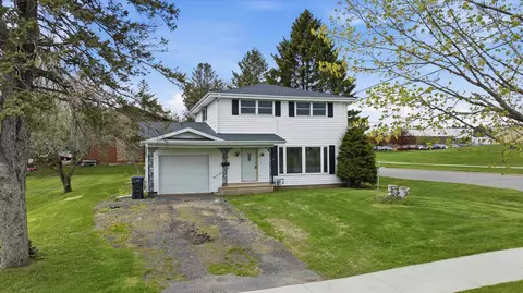 609 N 2nd St, Colby, WI 54421