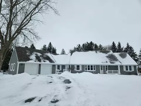 1206 W 4th St, Marshfield, WI 54449