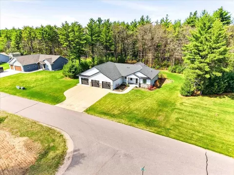 4521 Grand Pine Dr, Wisconsin Rapids, WI 54494