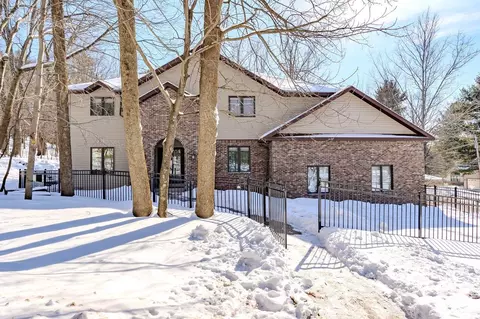 1401 Woodland Ridge Rd, Wausau, WI 54403