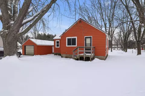 155 Glendale Ln, Nekoosa, WI 54457