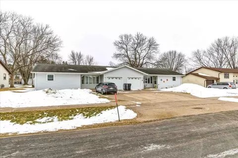 1814 Emerald St, Marshfield, WI 54449