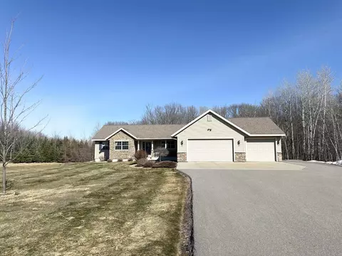 105428 Woodridge Dr, Marshfield, WI 54449