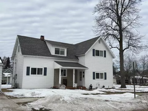 620 N State St, Merrill, WI 54452