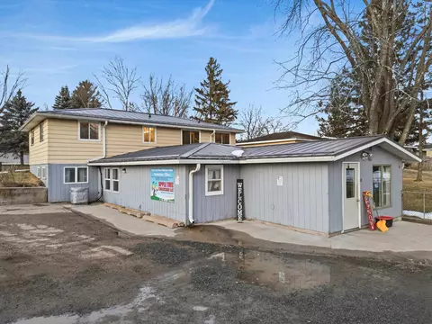 806-808 E Vilas St, Marshfield, WI 54449