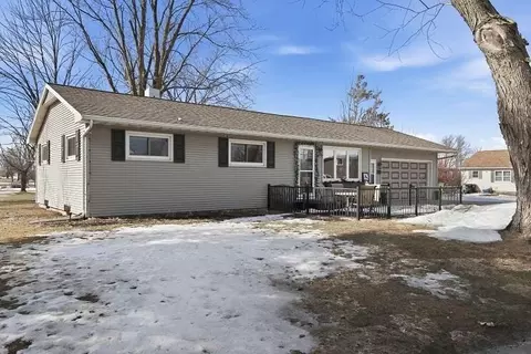 181 S Russell St, Unity, WI 54488