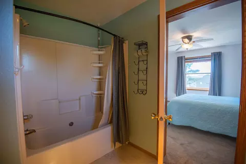 Bath - n9699 Deer Lake Lane, Phillips, WI 54555 photo 2 of 4