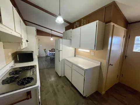 Kitchen - 325 Maple St, Phillips, WI 54555 photo 3 of 3
