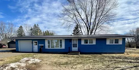 Exterior - 325 Maple St, Phillips, WI 54555 photo 2 of 2
