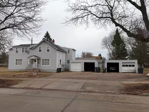 1509 S Palmetto Ave, Marshfield, WI 54449