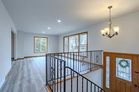 Living - 2007 Douglas Dr, Schofield, WI 54476 photo 1 of 9