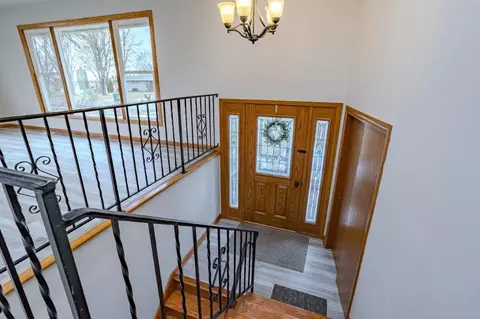 Entry Way - 2007 Douglas Dr, Schofield, WI 54476 photo 1 of 2