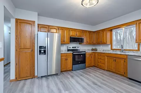 Kitchen - 2007 Douglas Dr, Schofield, WI 54476 photo 1 of 4