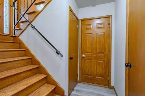 Entry Way - 2007 Douglas Dr, Schofield, WI 54476 photo 2 of 2