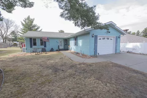 400 Soo Marie Ave, Stevens Point, WI 54481