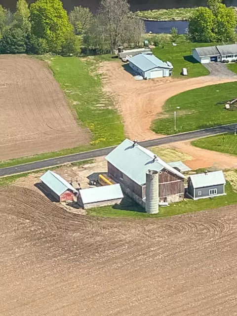 230352 Eau Claire River Rd, Ringle, WI 54471