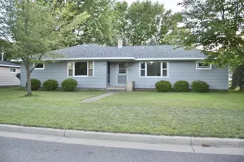 1302 S 5th Ave, Wausau, WI 54401
