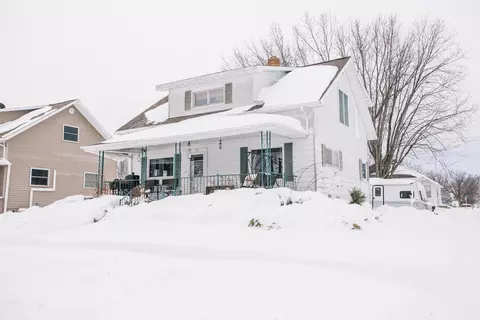 101 S West St, Loyal, WI 54446