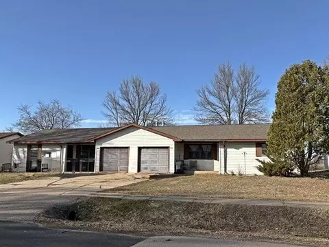 1811-1813 Emerald St, Marshfield, WI 54449