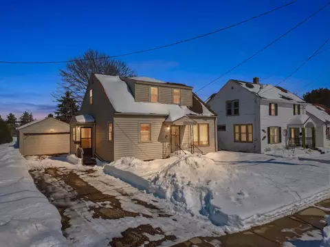 Exterior - 1113 E 4th St, Marshfield, WI 54449 photo 3 of 5