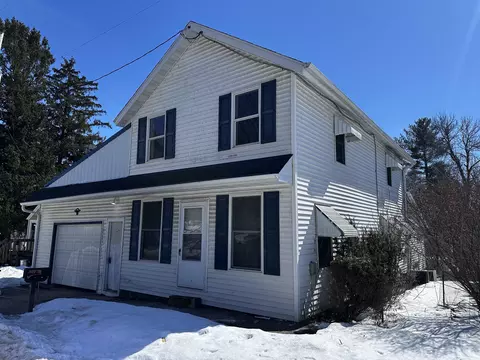 4941 N Fourth St, Leopolis, WI 54948