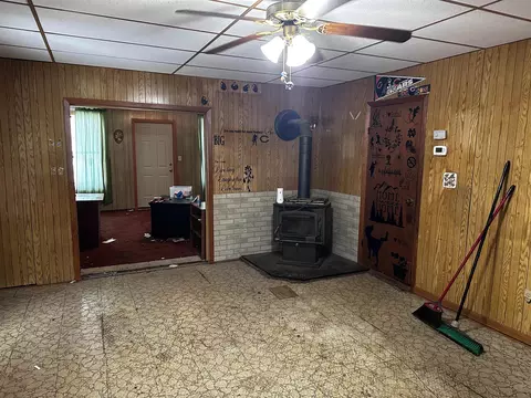 4941 N Fourth St, Leopolis, WI 54948 photo 6