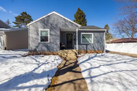 328 N 7th Ave, Wausau, WI 54401