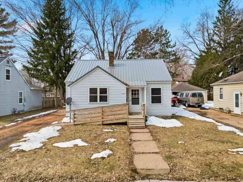 1012 S Severns Ave, Marshfield, WI 54449
