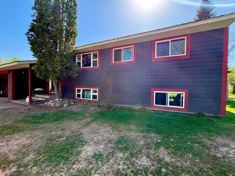 Exterior - 907 Pine St, Prentice, WI 54556 photo 3 of 5