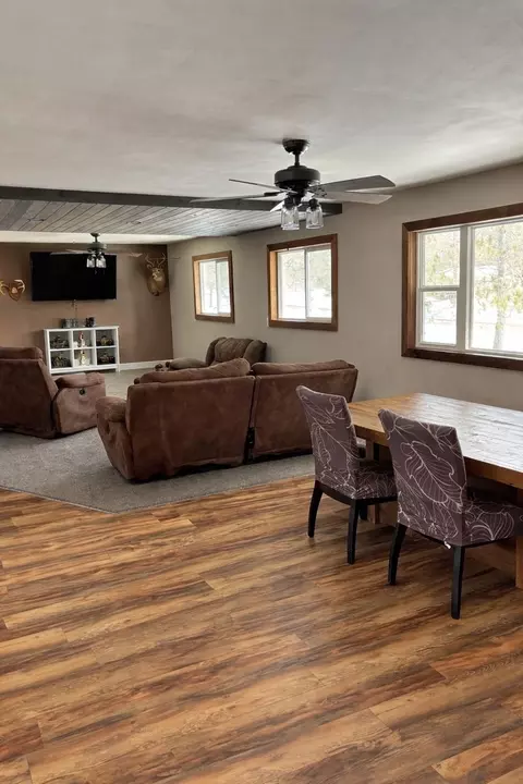 Living - 907 Pine St, Prentice, WI 54556 photo 1 of 2