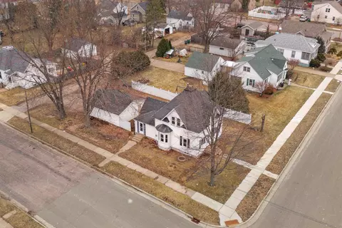 1311 Oak St, Wisconsin Rapids, WI 54494