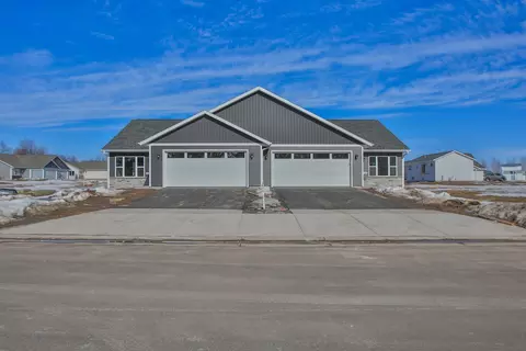 1501 E 23rd St, Marshfield, WI 54449