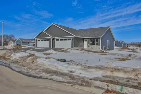 1503 E 23rd St, Marshfield, WI 54449