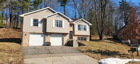 1606 Meadowview Rd, Wausau, WI 54403