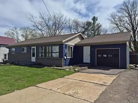 820 Western St, Marshfield, WI 54449
