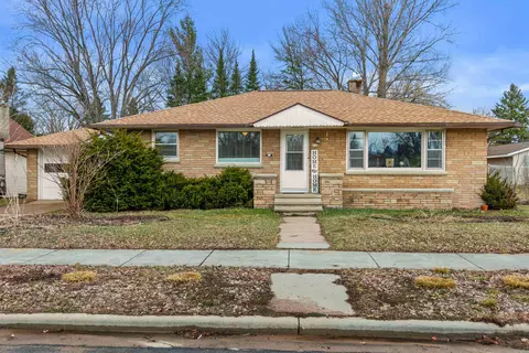 516 Sixth Ave, Stevens Point, WI 54481