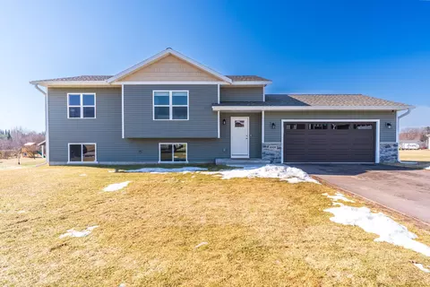 8909 Hinner Springs Dr, Weston, WI 54476