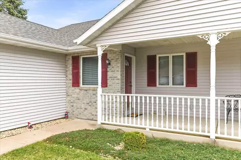4641 Ridgeview Ct, Wisconsin Rapids, WI 54494