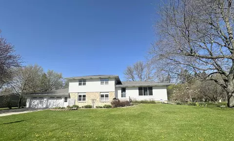 1906 S Cedar Ave, Marshfield, WI 54449