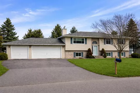 1607 N Adams Ave, Marshfield, WI 54449