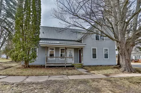 Exterior - 300 E 9th St, Marshfield, WI 54449 photo 1 of 6