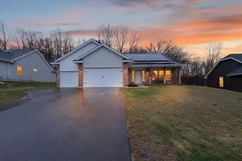 11142 N Lake Woods Dr, Edgerton, WI 53534