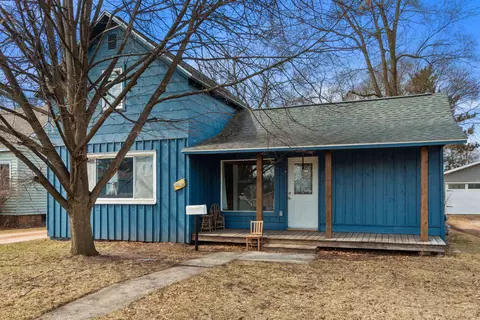 2016 Michigan Ave, Stevens Point, WI 54481