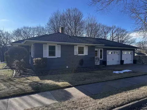 514 Edgar Ave, Rothschild, WI 54474