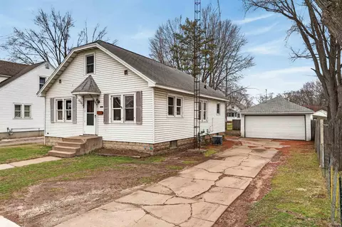 830 Market St, Nekoosa, WI 54457