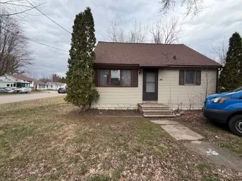 1740 Russell St, Wisconsin Rapids, WI 54495