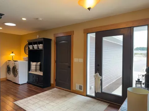 Entry Way - n2463 Pit Road, Merrill, WI 54452 photo 1 of 3