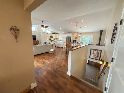Entry Way - n2463 Pit Road, Merrill, WI 54452 photo 3 of 3