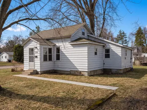 1544 W Pearl St, Stevens Point, WI 54481